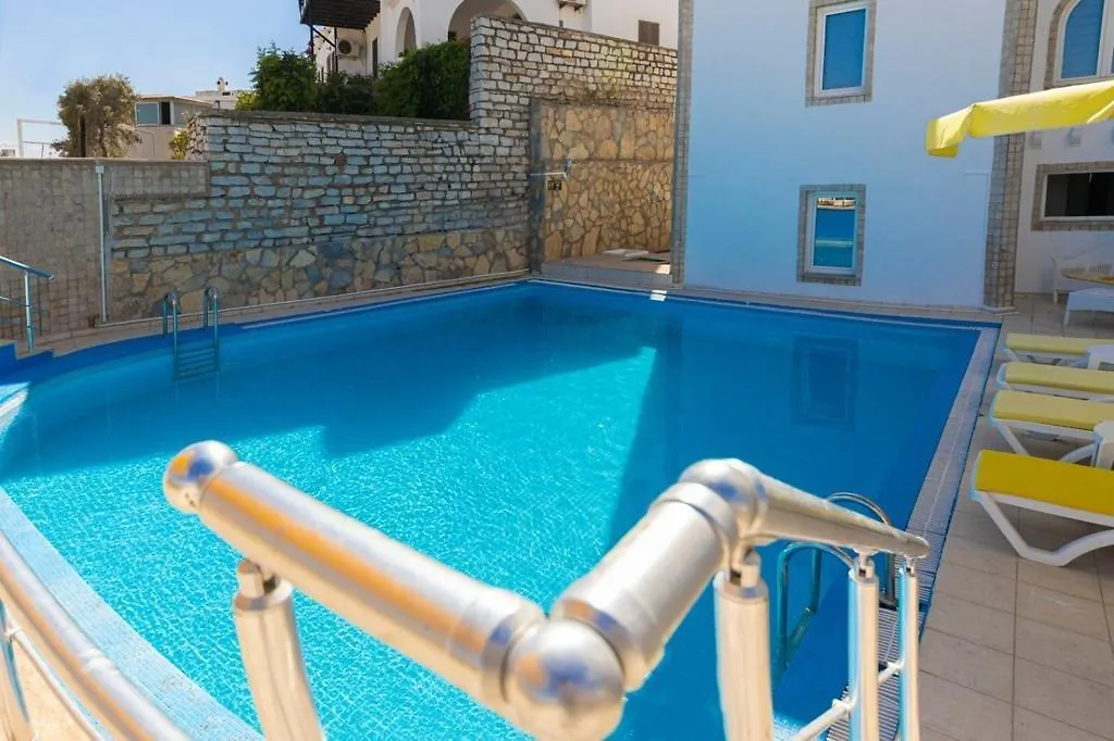 Hola Bodrum Мугла 5*,